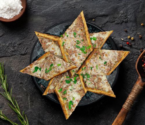 Kuşbaşı Kaşarlı Pide